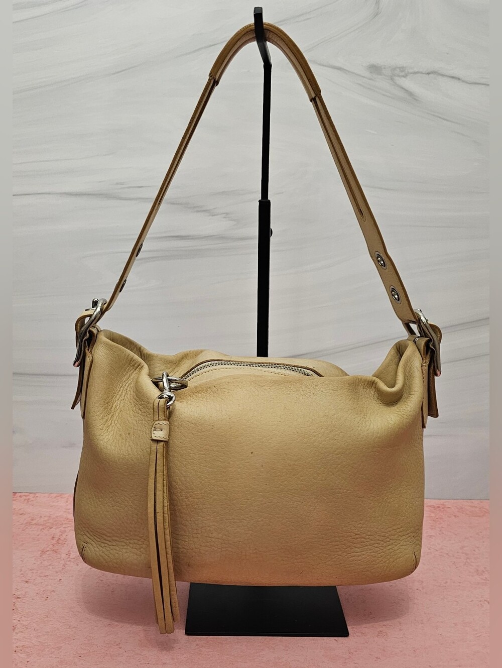 Coach Style 1429 Cream Pebbled Leather Hobo Shoulder Bag Tassel Adjustable Strap
